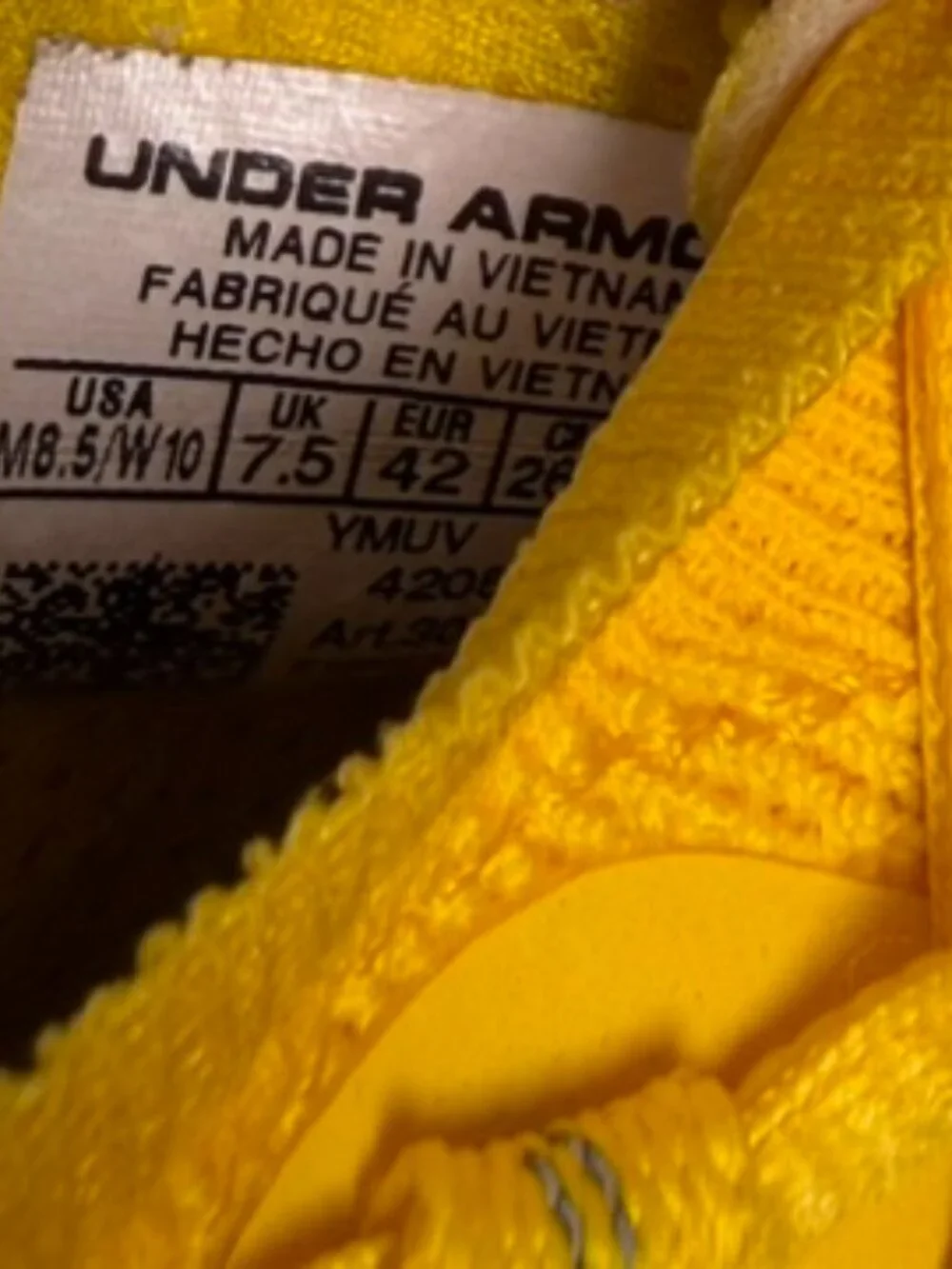 Under Armour Curry Flow Yellow Women’s 10 / Men’s 8.5 Running Shoes 3023085‑701